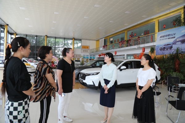 083528-685582.jpg 1_愛奇藝.jpg