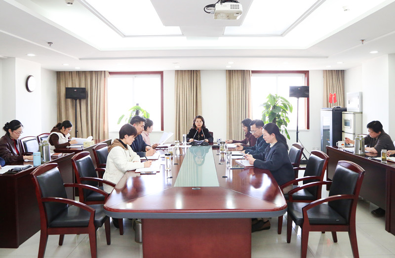 112329-107050.jpg 112329-107050.jpg