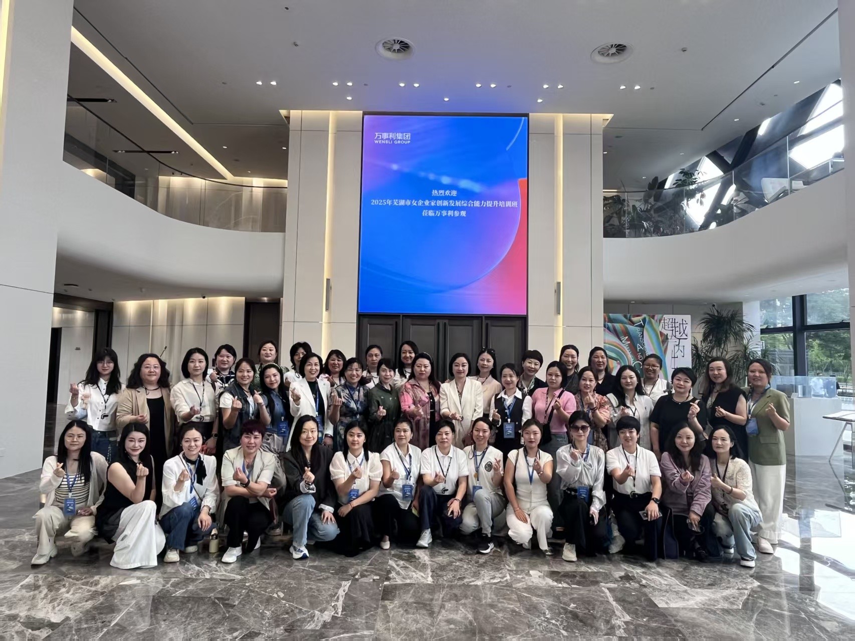 155407-393009.jpg 155407-393009.jpg